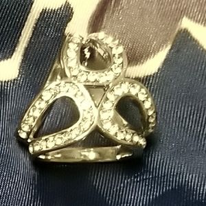 Scarf ring & pearl beret pin